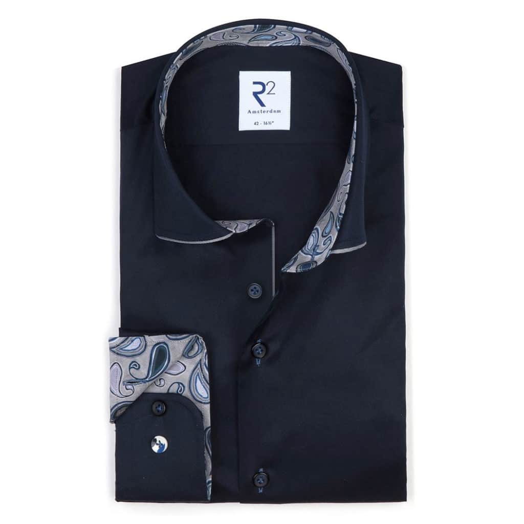 r2 navy paisley