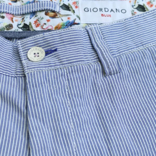 Giordano striped blue shorts front detail