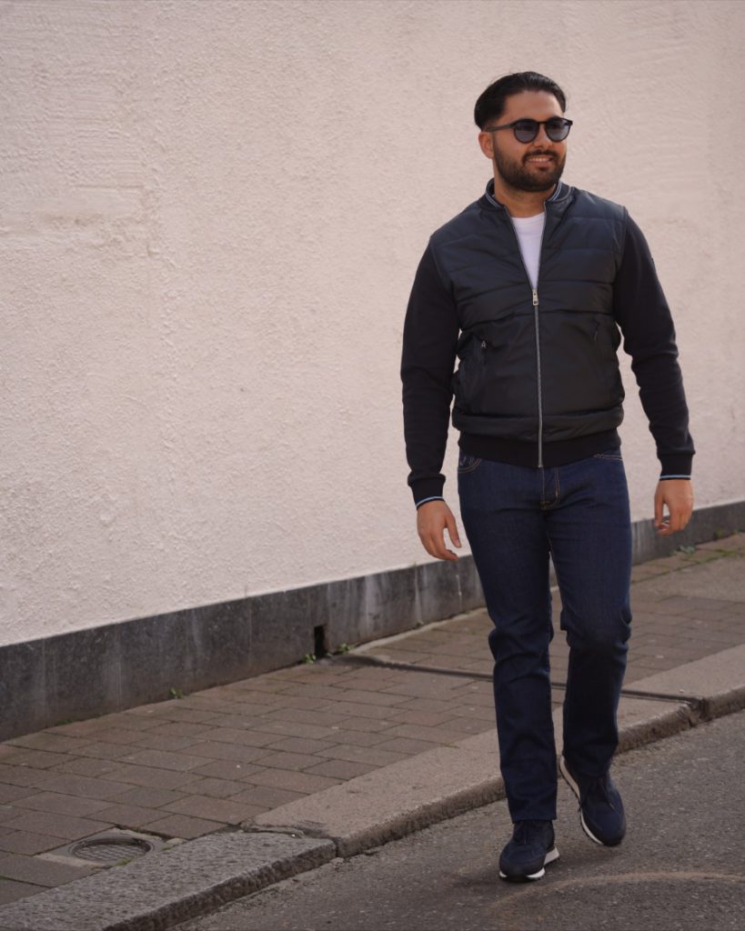 Parajumpers white shirt and jacobs jeans