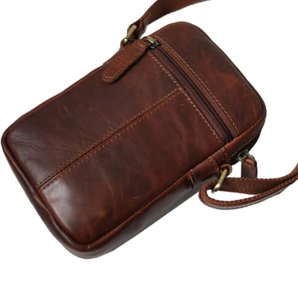 WARWICKS Heritage Leather Chestnut Mini Messenger Bag 1 2