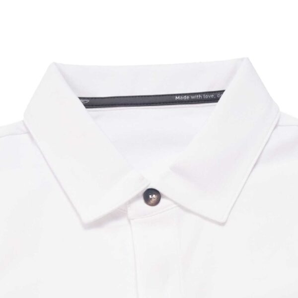 RRD white polo shirt collar
