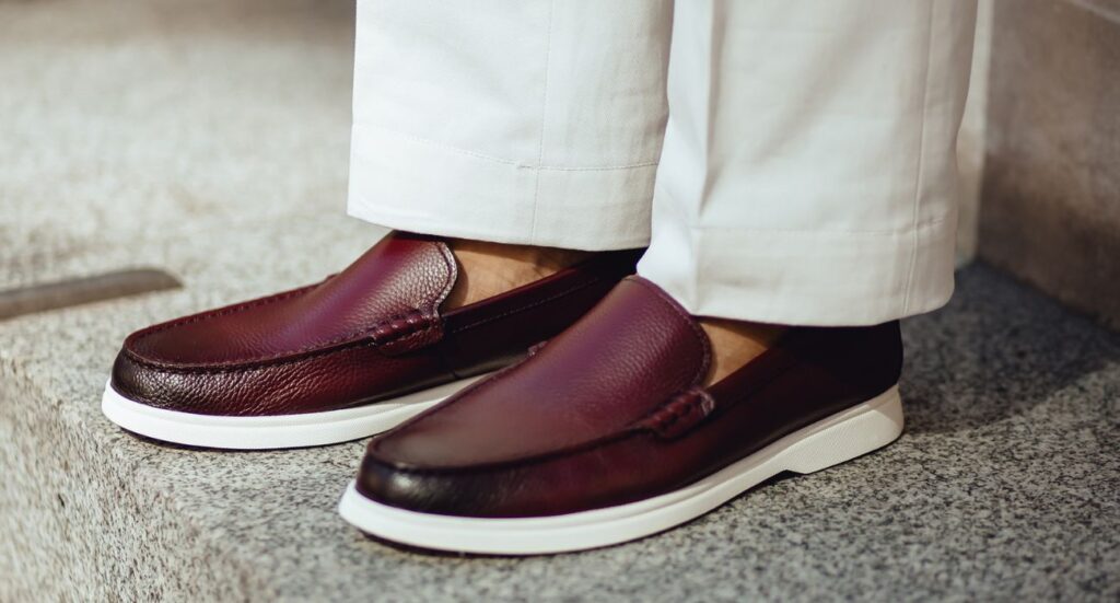 John White Shoes Home Page 1