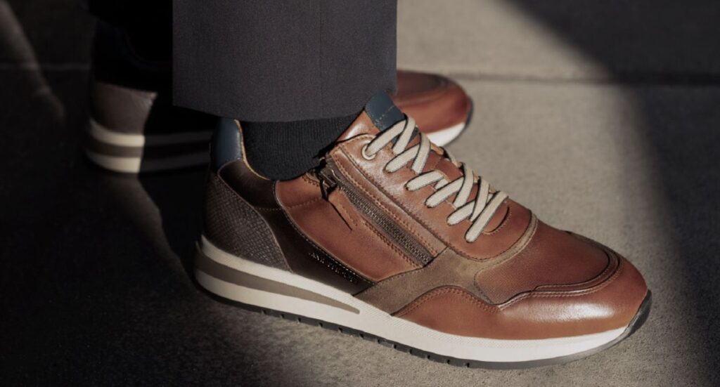 Mens Brown Trainers