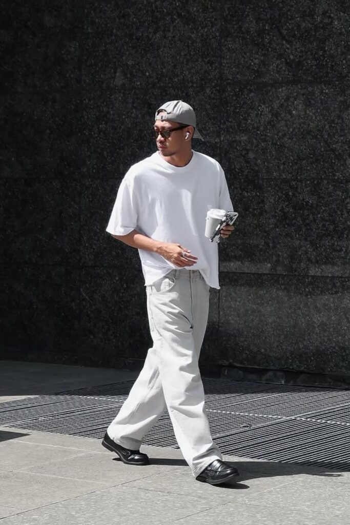 Where Should a T Shirt End Fit Rules Every Man Should Know 7