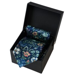 Tie and Pocket Square Set