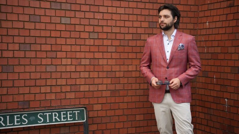 Valentine’s Day Style Mistakes Men Still Make and How to Avoid Them