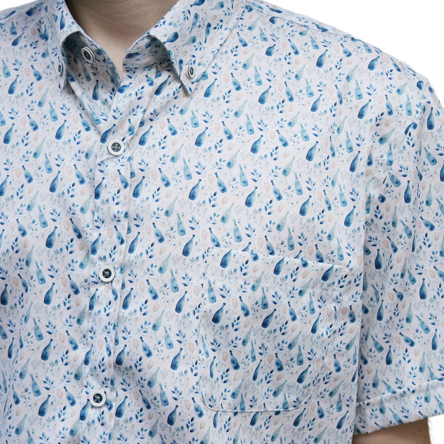 Warwicks White Short Sleeve Shirt with Bottle and Glass Print